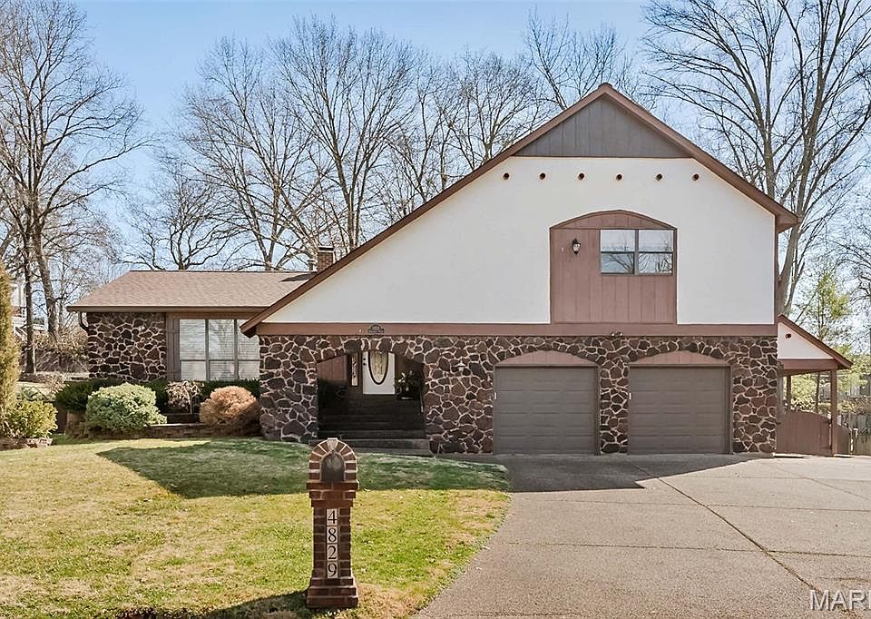 1st image of 4829 Gatesbury Dr
