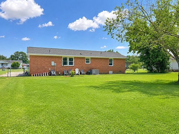 2nd image of 608 Wood Duck Dr