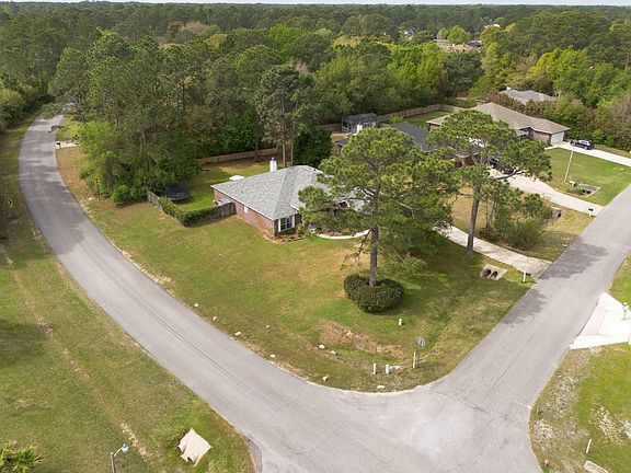 4th image of 2400 Crescent Rd