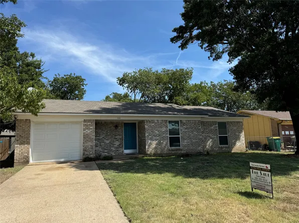 111 Bristol Dr, Cedar Hill, TX 75104