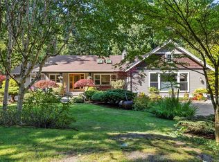 825 Fern Rd E, Nanaimo, BC V9K 1M3