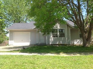 165 Prairie Ridge Ct, North Liberty, IA 52317