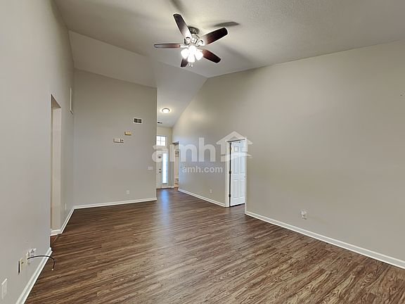 4th image of 3224 Blue Finch Ln