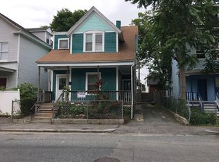137 Beacon St, Worcester, MA 01610