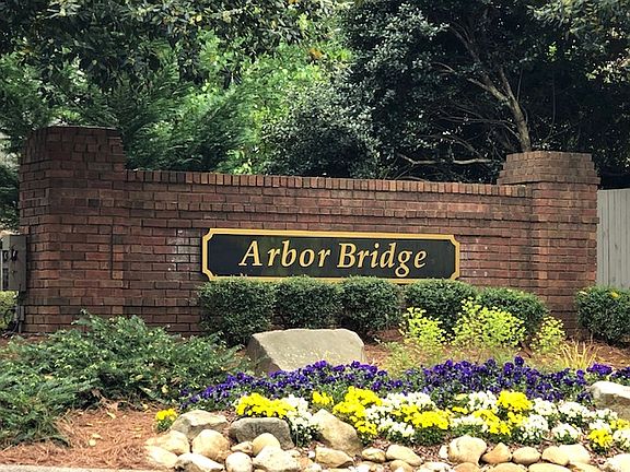 Arbor Bridge Entrance