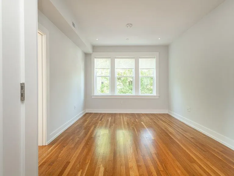 19 Forest St #23D — Photo 14