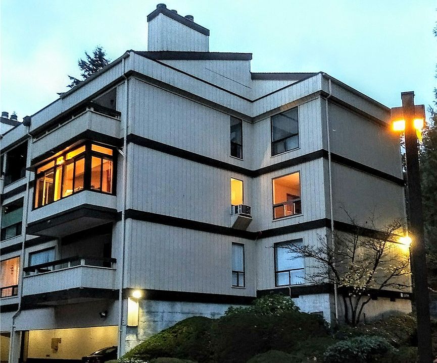 1st image of 13739 15th Ave NE APT B3