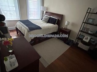 24 Claflin Rd #4, Brookline, MA 02445