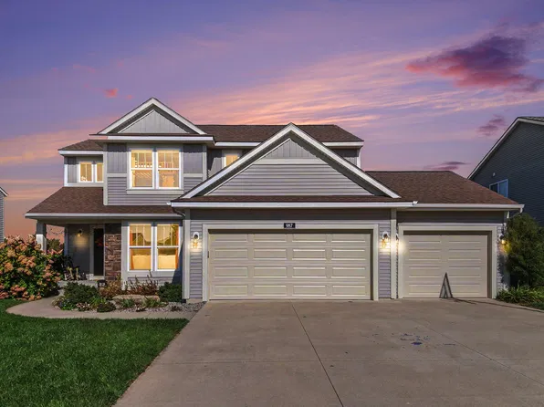 987 Dreamfield Dr SE, Byron Center, MI 49315