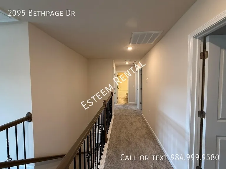 2095 Bethpage Dr — Photo 31