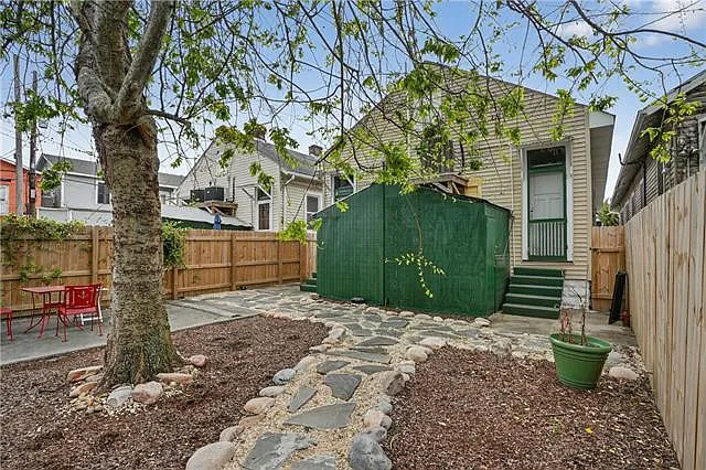 234 S Olympia St — Photo 13