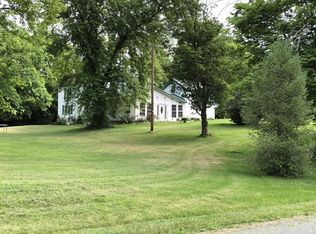 885 Creek Rd, Carlisle, PA 17015