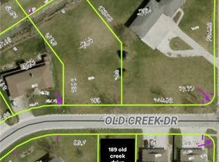 189 Old Creek Dr, Napoleon, OH 43545