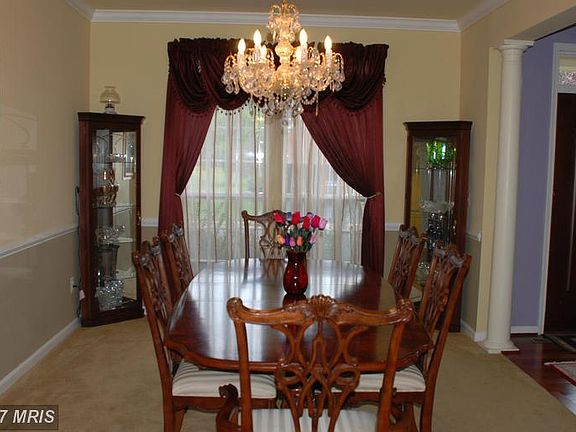 4th image of 6673 Clarkes Meadow Dr