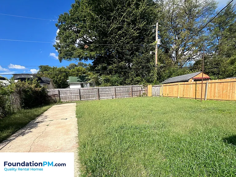 1688 Glenview Ave — Photo 20