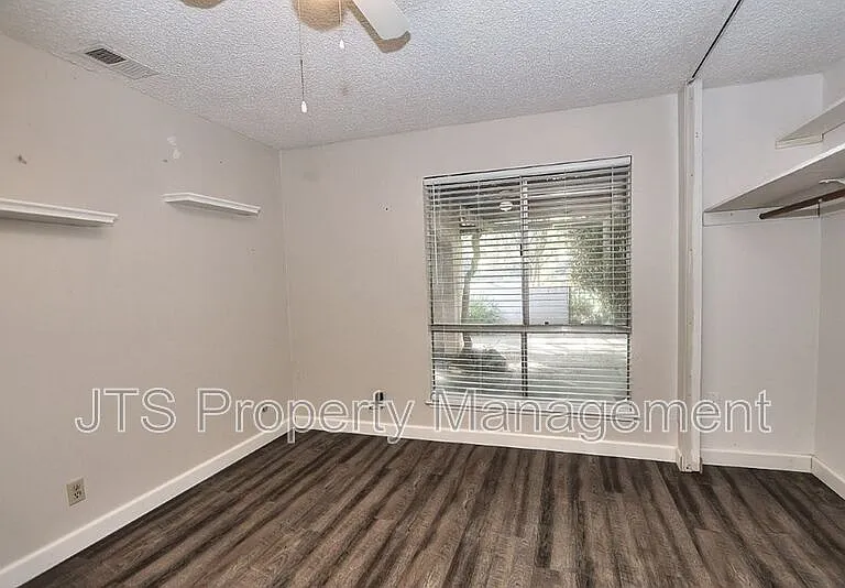 5748 Muldrow Rd — Photo 60