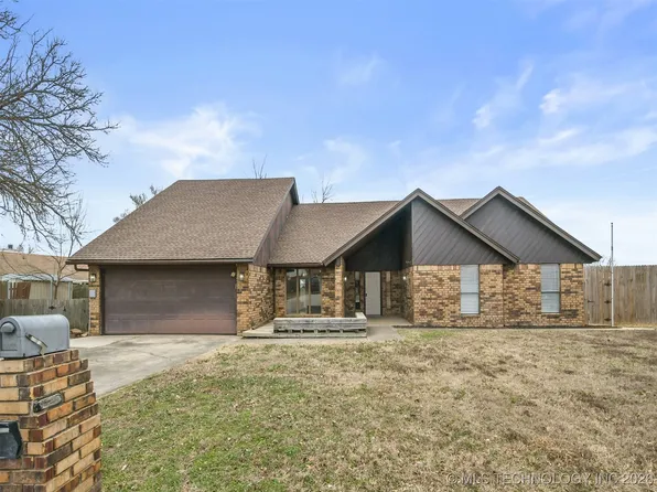 1515 Ward Rd, Ardmore, OK 73401