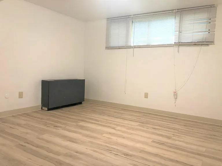 6350 Forward Ave #3R — Photo 13