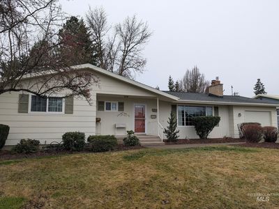 1129 E 7th St, Moscow, ID, 83843