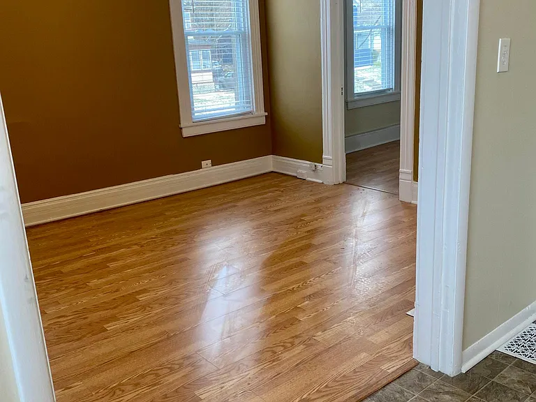 202 Ulster St #3 — Photo 5