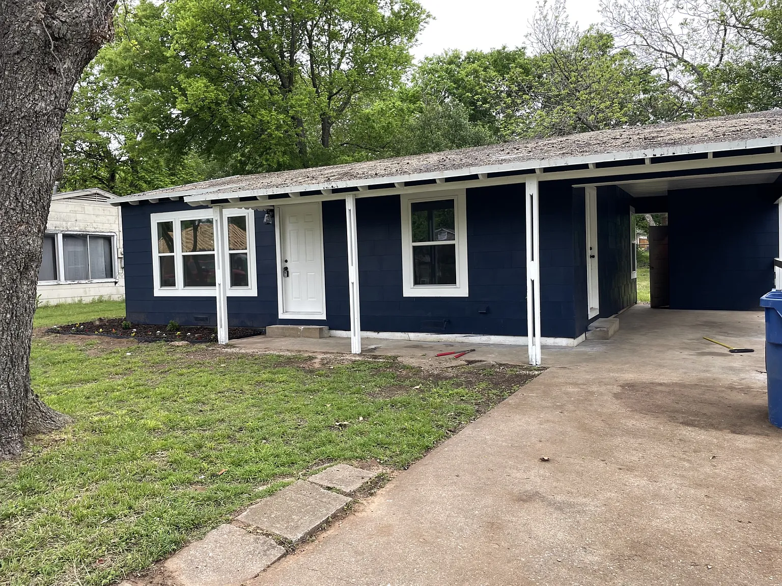 2 bed, 800 sqft, $1,325 — Photo 1
