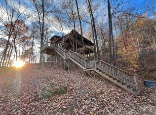 202 Getaways Rd, Stanton, KY 40380