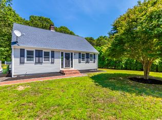 97 S Sandwich Rd, Mashpee, MA 02649