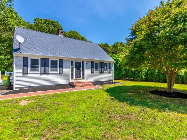 97 S Sandwich Road, Mashpee, MA 02649
