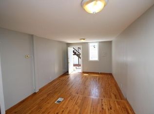 3729 S Parnell Ave APT 1R, Chicago, IL 60609