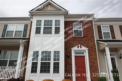3 bed, 2.5 bath, 1550 sqft, $1,775 — Photo 2