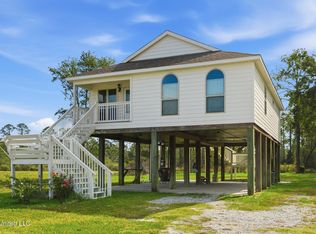 228 E North St, Pass Christian, MS 39571