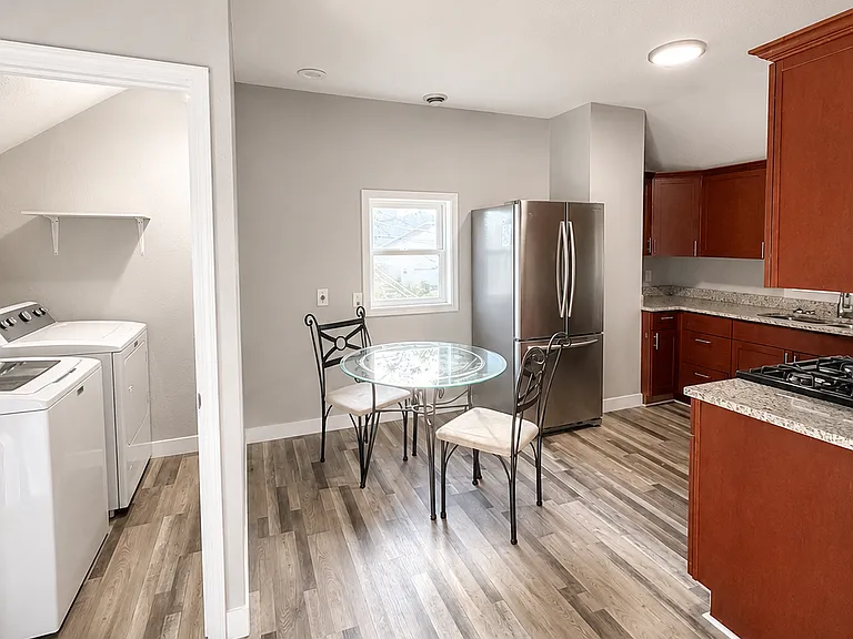 2450 13th Ave S #2 — Photo 12