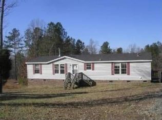 7048 Old West Ln, Oxford, NC 27565
