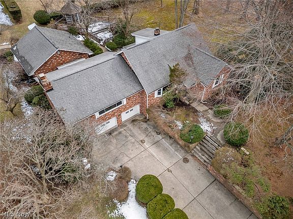 3rd image of 4725 Webb Rd