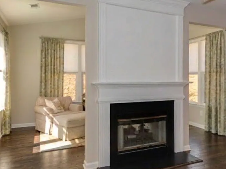 4455 Avondale Ln — Photo 6