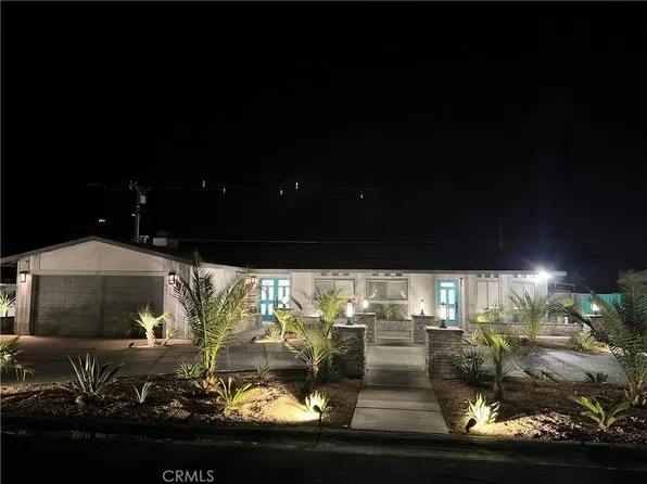 2890 N Biskra Rd, Palm Springs, CA 92262