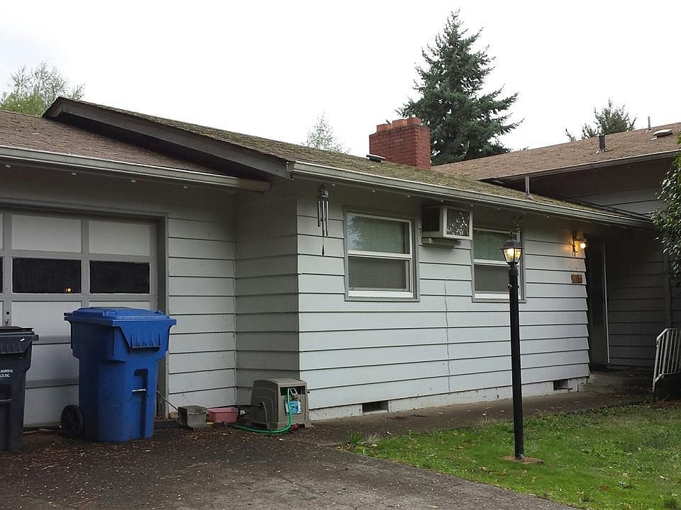 2nd image of 1236 Crowley Ave SE