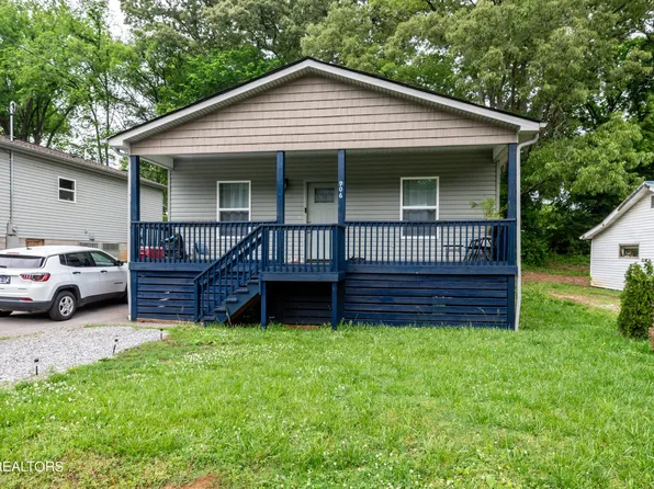 906 Drive D, Knoxville, TN 37920