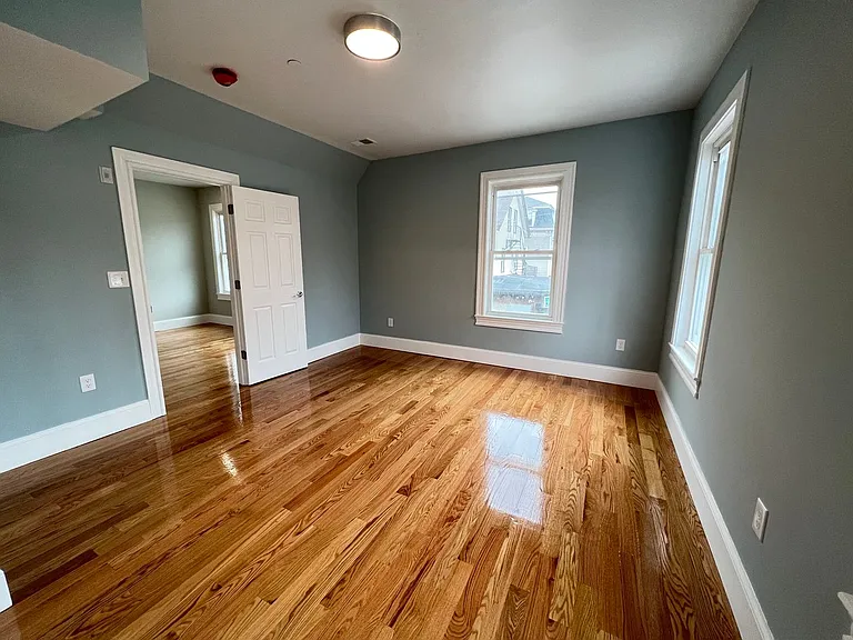 69 Pearl St #A1 — Photo 8