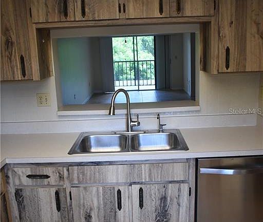 5th image of 3077 Casa Del Sol Cir APT 202