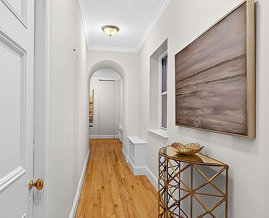 3rd image of 161 E 90th St #Phb