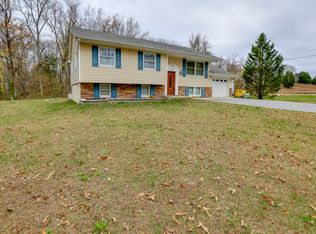 3320 Beall Dr, Davidsonville, MD 21035