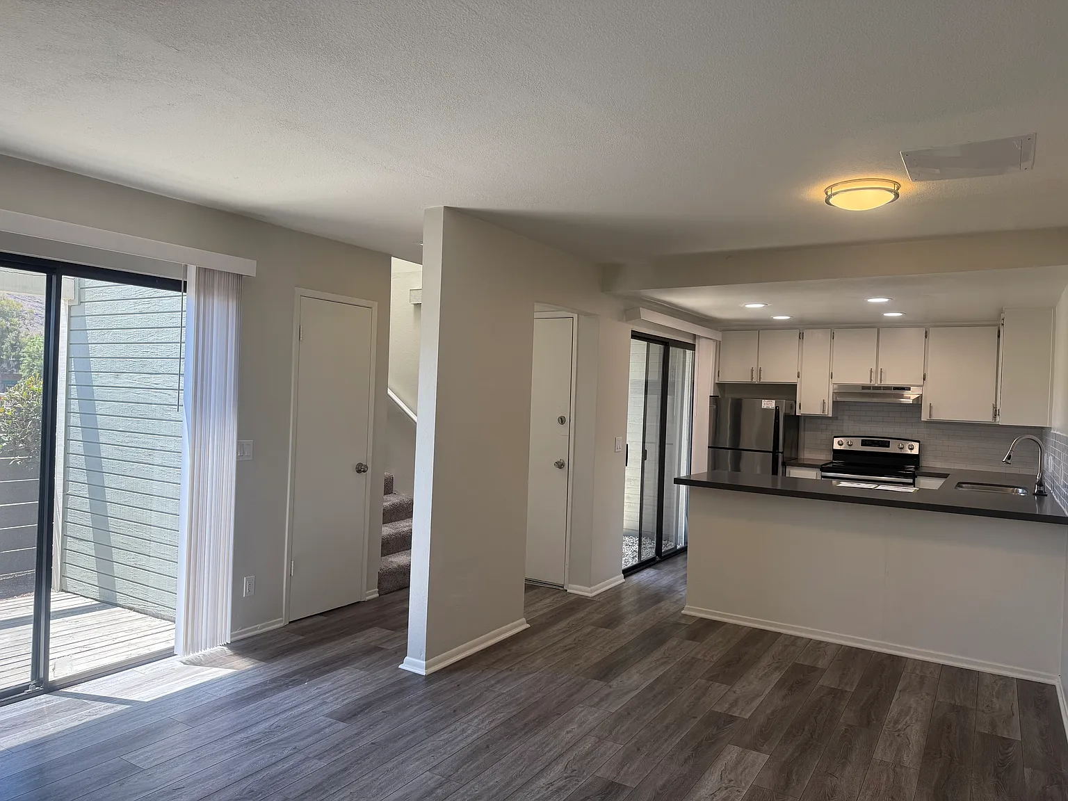 3380 Bullock Ln — Photo 2