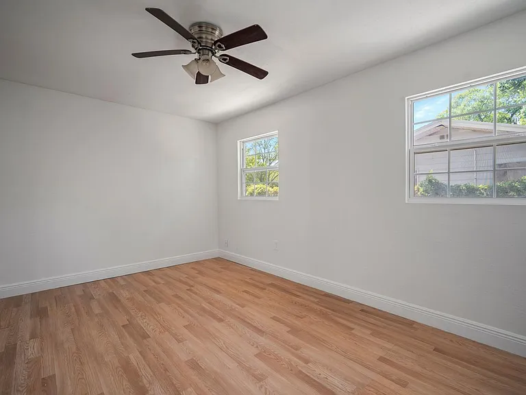 Side view of Primary Room