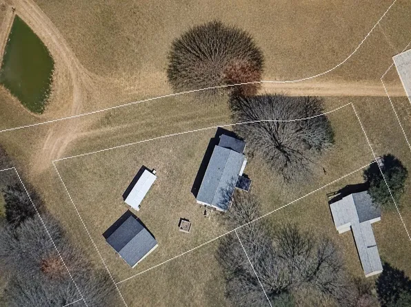 24 Braggs Bay Road, Errol, NH 03579