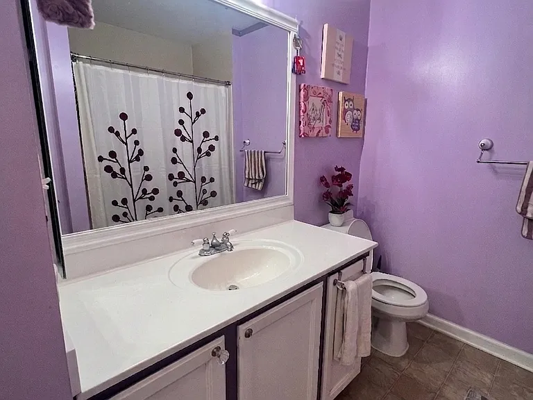 6314 Meadow Glade Ln — Photo 10