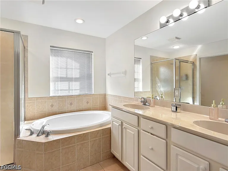 9729 Heatherstone River Ct #3 — Photo 30
