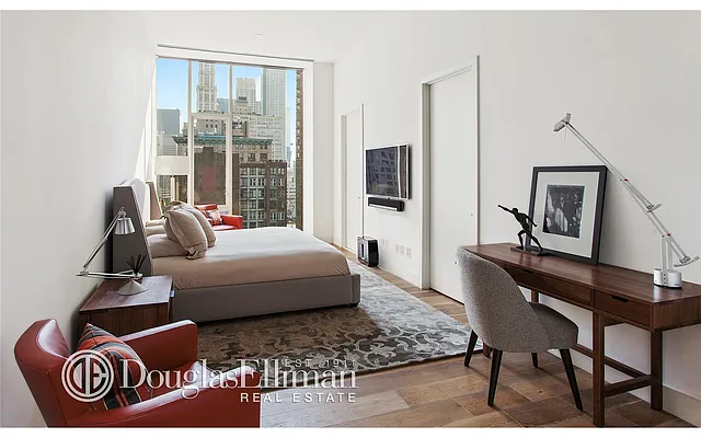 Sold by Douglas Elliman | media 25