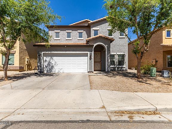 2nd image of 440 E SADDLE Way
