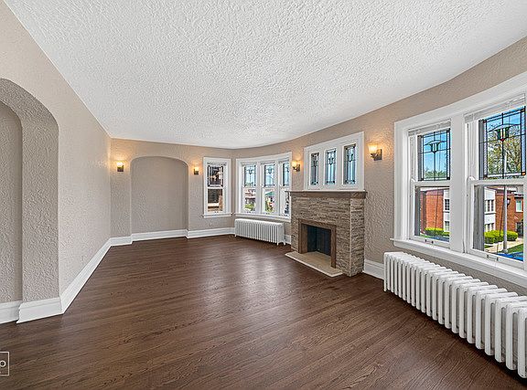 2nd image of 2234 Oak Park Ave